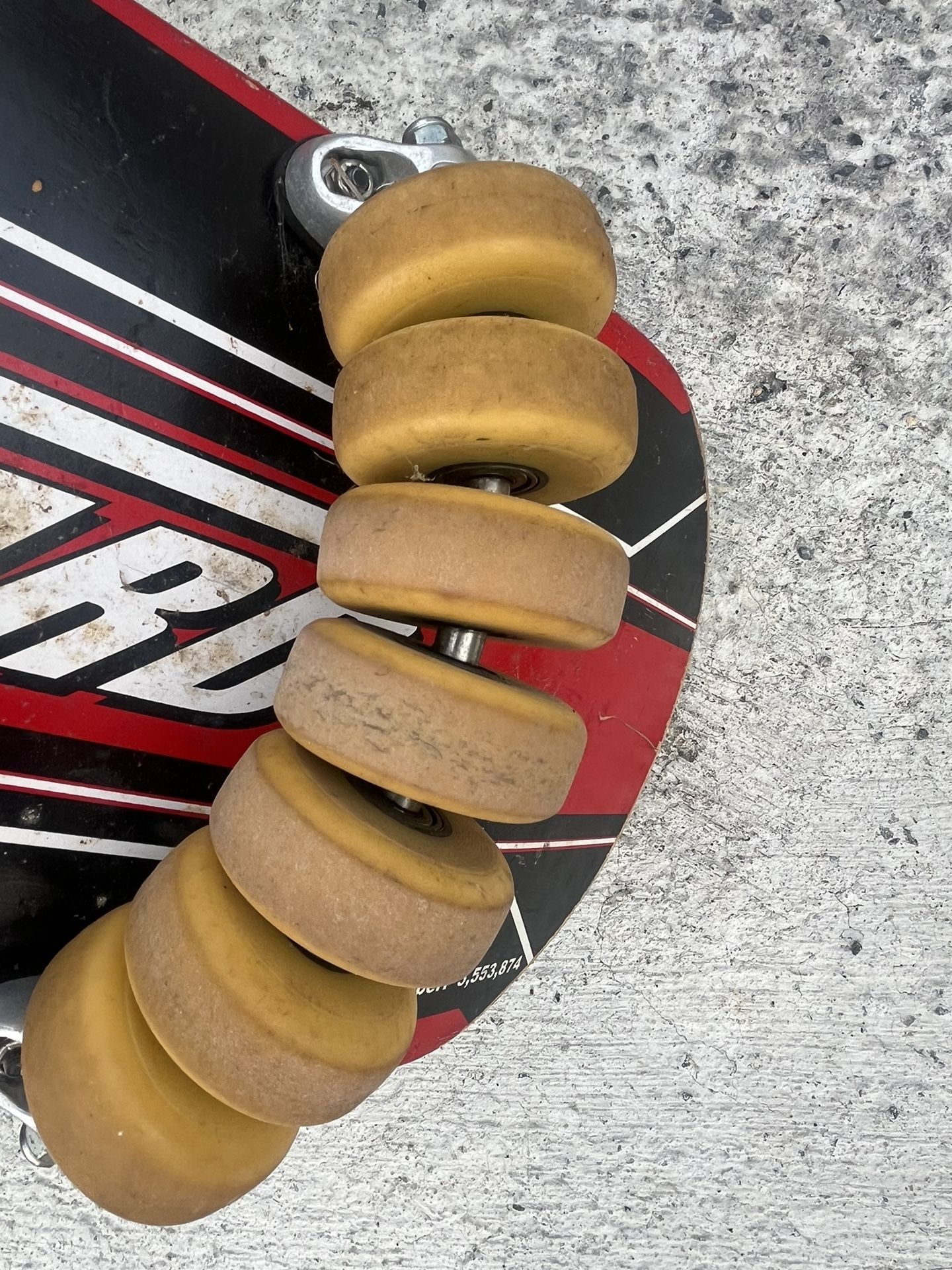 Flow Board 14 Wheel Skateboard Deep Carve System 36 Flowboard