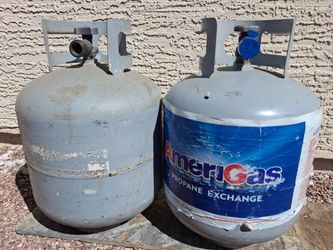 Propane Tanks – Set of 2