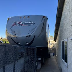 2017 Pacific Coachworks Rage-N 35’ Toy Hauler
