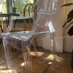 Ghost Clear Dining Arm Chair