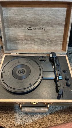 Crosley Portable Stereo