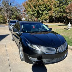 2014 Lincoln MKZ