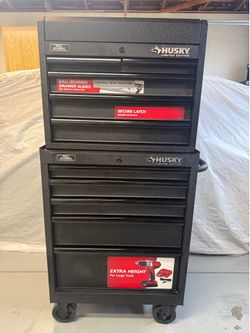 Husky Limited Edition 2 Tier 10 Drawer Tool Chest (Like New)