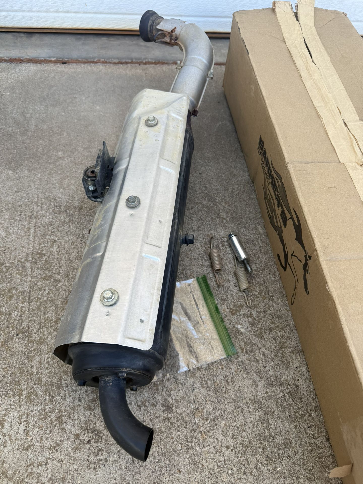 Yamaha Grizzly 700 Exhaust Pipe