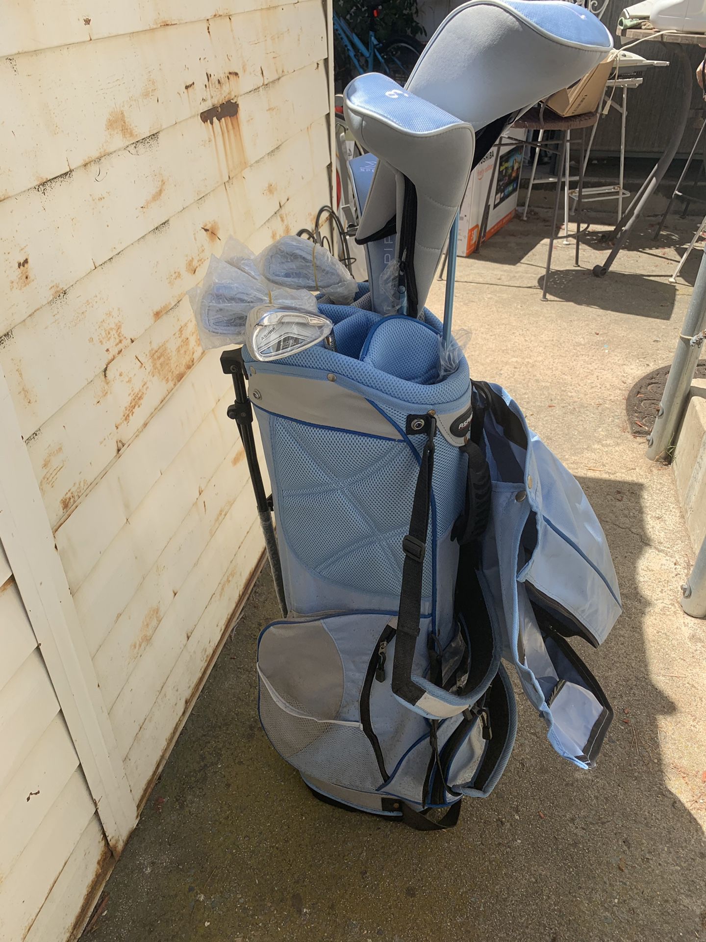 aspire X3 speed Ladies golf clubs and bag