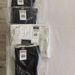 DICKIES MENS PANT  4pr.  Waist:  32”