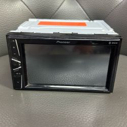 PIONEER DMH-G225BT