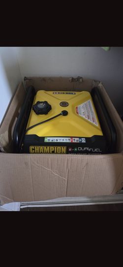 Champion Power Equipment CO Shield RV Ready 4375 Starting / 3500 Running Watt Gas and Propane Dual fuel Portable Generator