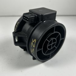 2000-02 BMW 525i 325i Mass Air Flow Meter MAF