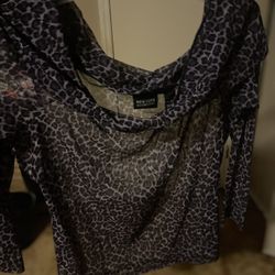 Sheer Like New Top Fits Up To Xl