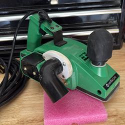 Hitachi P20SB planer