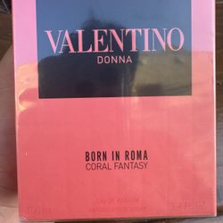 Valetino Donna Born In Roma coral fantasy