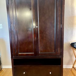 Armoire / TV cabinet 