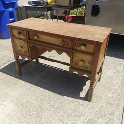 Beautiful True Wood Desk With Detail
