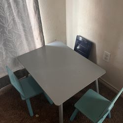 Kids Table