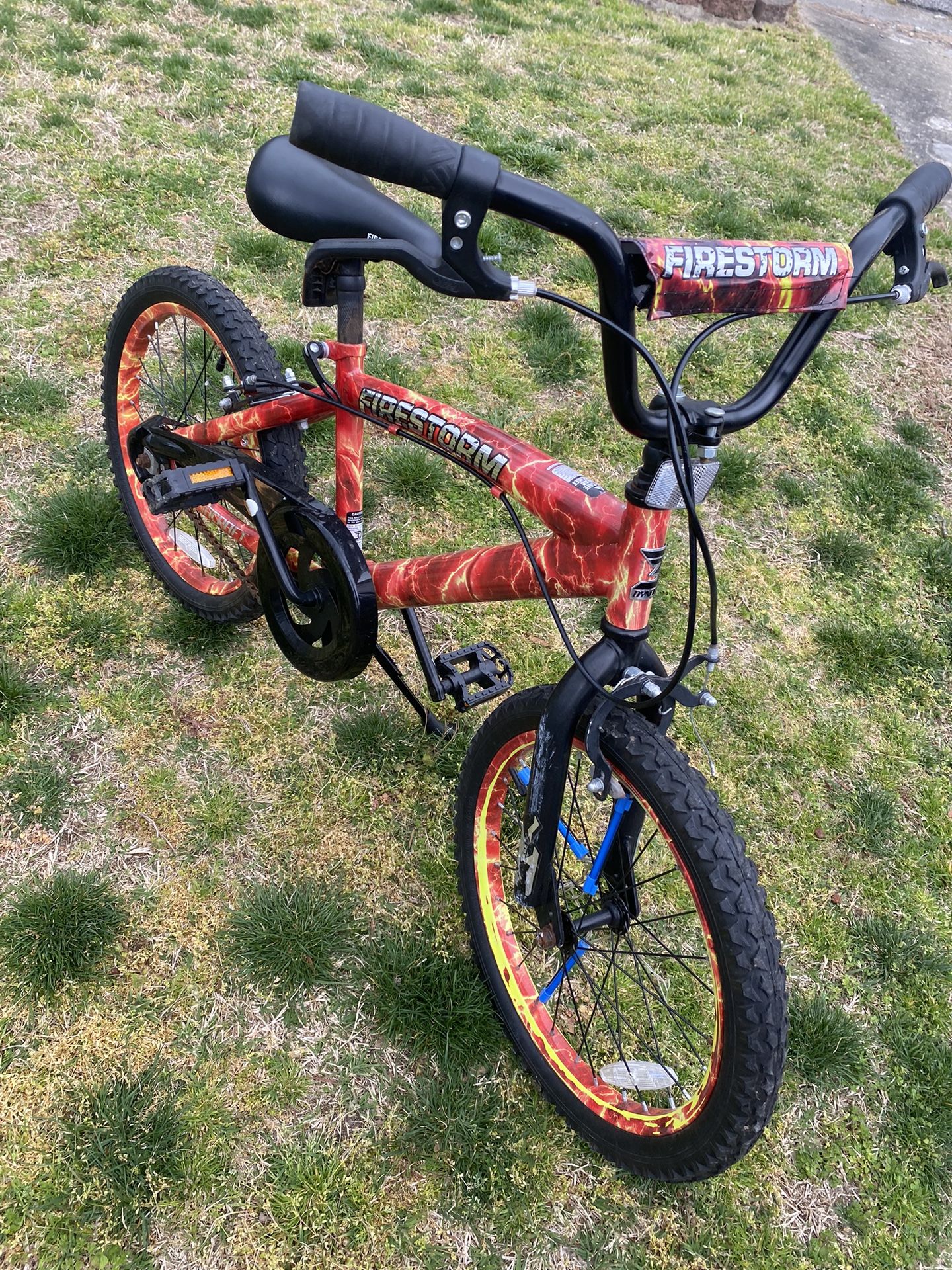 18” Dynacraft Firestorm Bike