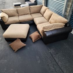 Sectional Couch With Delivery 