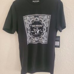 TRUE RELIGION MENS SIZE SMALL 