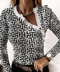 Geometric Print V-Neck Long Sleeve Button Stitching T-Shirt Stylish