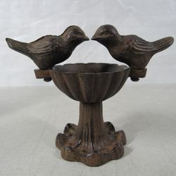 Country Cottage Rustic Cast Iron Bird Bath Trinket Dish 4 3/4" Tall
