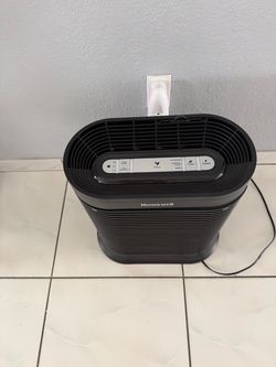 Honeywell Air Purifier Black