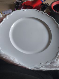 Plastic plates