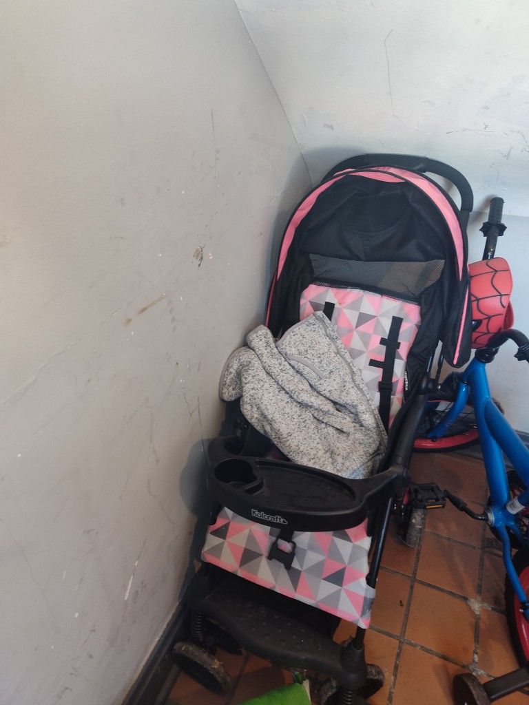 Stroller high Chair And Jumper All For 100