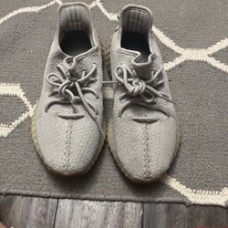 Yeezys 350 Sesame Boost V2 