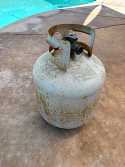 Propane bbq tank