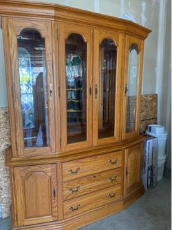 Large Oak Hutch