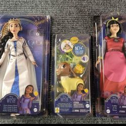 2023 Disney WISH Queen Amaya of Rosas Fashion Doll Posable Doll & Accessories