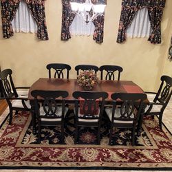 Diningroom Table & 8 Upholstered Chairs