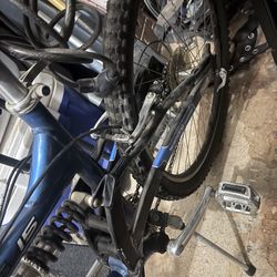 Schwinn mountain bike