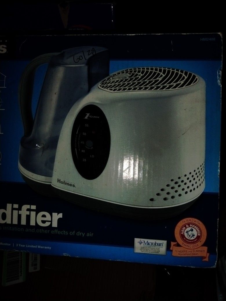 Holmes Humidifier, NEW