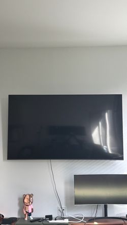 70 inch Samsung smart TV