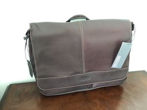 Kenneth Cole Reaction Leather Bag For In Las Vegas Nv Offerup Kenneth Cole Reaction Leather Bag For In Las Vegas Nv