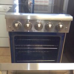 ELECTRIC STAINLESS STEEL GLASS TOP WORKING EXCELLENT SIZE 24 "INCHES WIDE PRICE $900 DOLLARS DELIVERY/INSULATION AVAILABLE WE'VE CHECK 