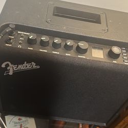 Fender LT25 Guitar Amp Amplifier 