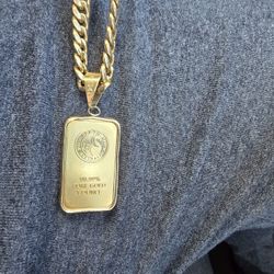 Cuban Link With 1oz Gold Bar Charm
