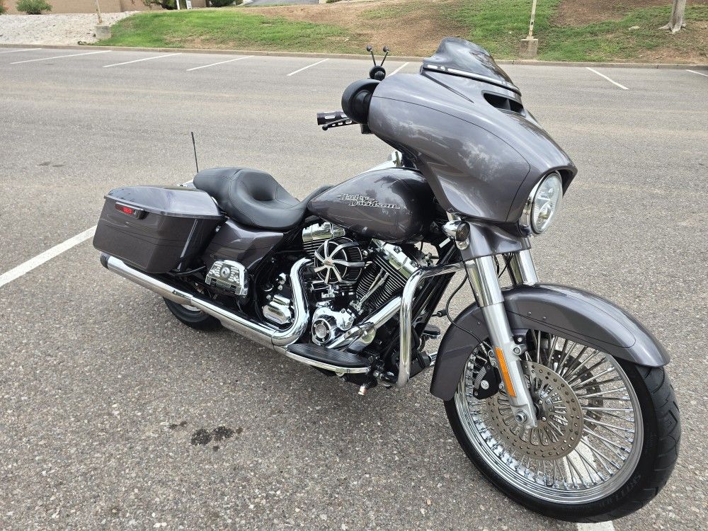 2015 Harley Davidson Street Glide Special