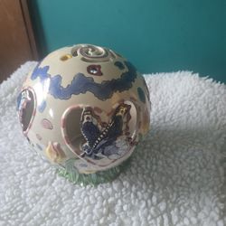 Light Up Butterfly Ball
