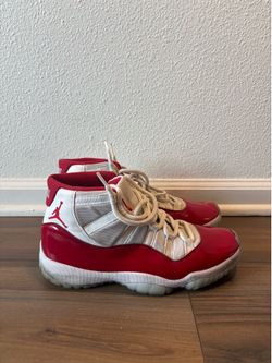 Air Jordan 11 Retro Cherry - Size 9.5 CT8012-116