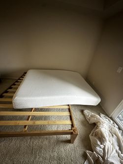 memory foam queen mattress