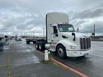 2020 Peterbilt 579