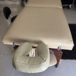 Portable massage table