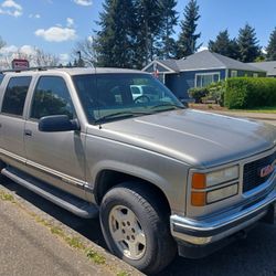 1999 GMC Suburban