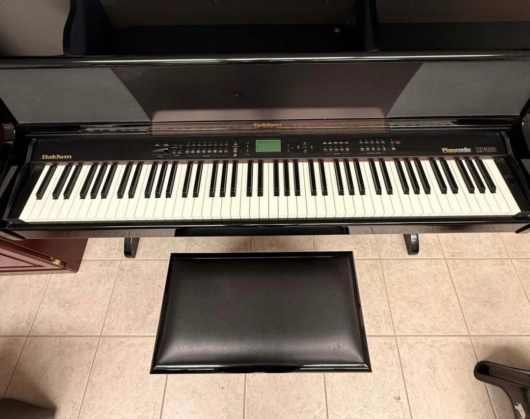 Baldwin Pianovelle RP200 Digital Piano – Bench & Manuals Included!
Model Year-1998