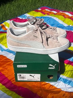 Puma Suede Classic XXI women’s Peach skin white color