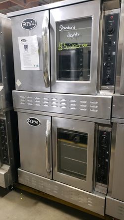 USED ROYAL SINGLE CONVECTION OVEN, NAT GAS, & STANDARD DEPTH
