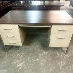 OFFICE/HOME DESK METAL DESK